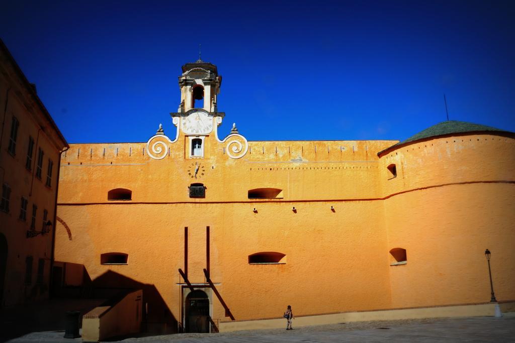 Ferienwohnung Casa Mantinum Au Coeur De La Citadelle Bastia  Exterior foto