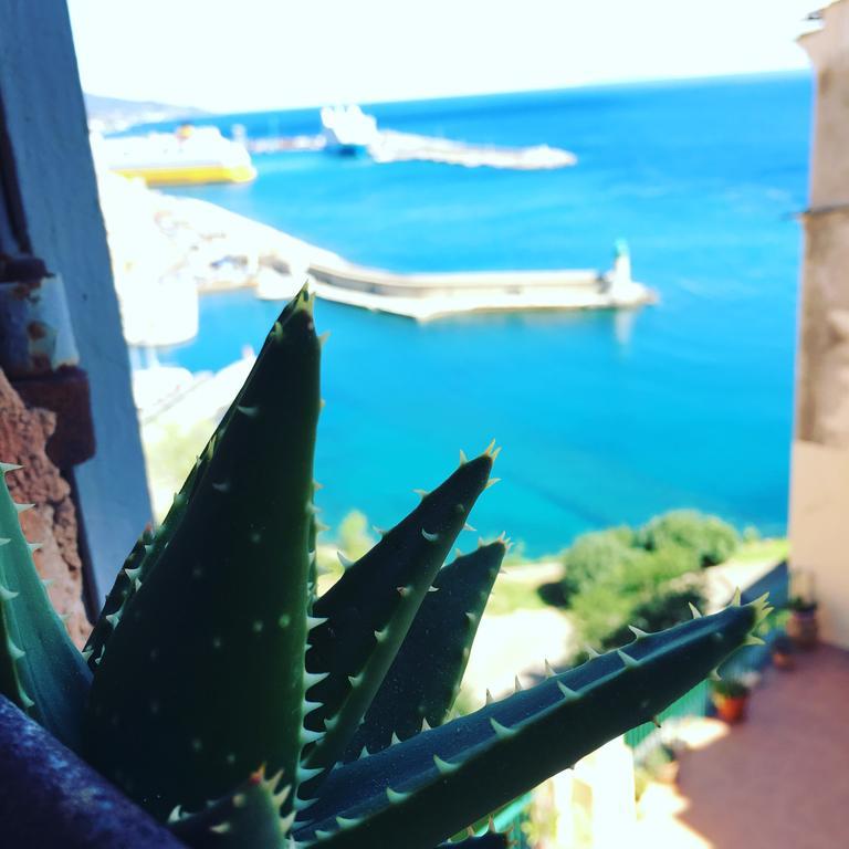 Ferienwohnung Casa Mantinum Au Coeur De La Citadelle Bastia  Exterior foto